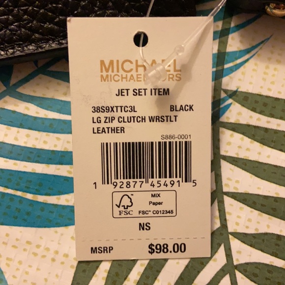 Michael Kors Jet Set Large Clutch Wristlet Leather Black Zipper Wallet Bag NWT - Picture 4 of 10
